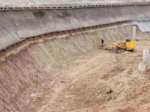 裕华基坑边坡加固